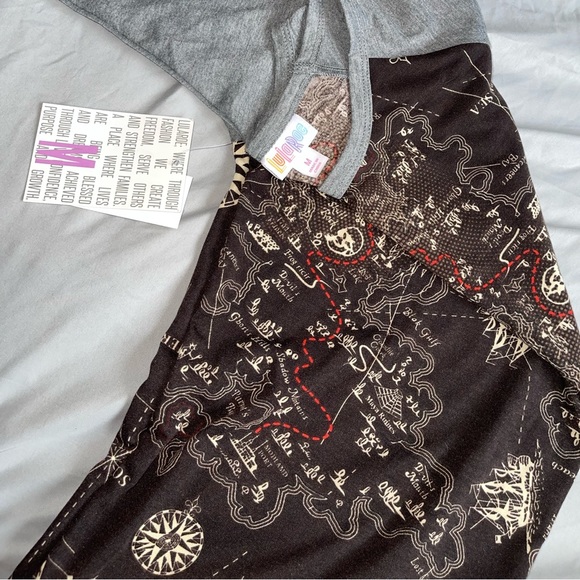 LulaRoe Randy treasure map - Picture 3 of 4